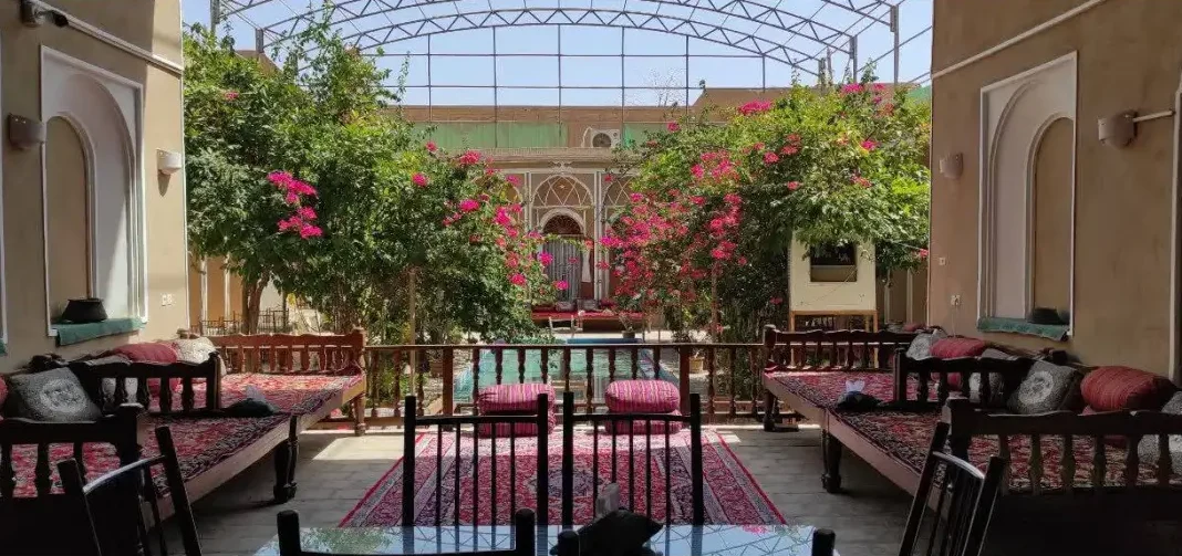 هتل کهن کاشانه یزد